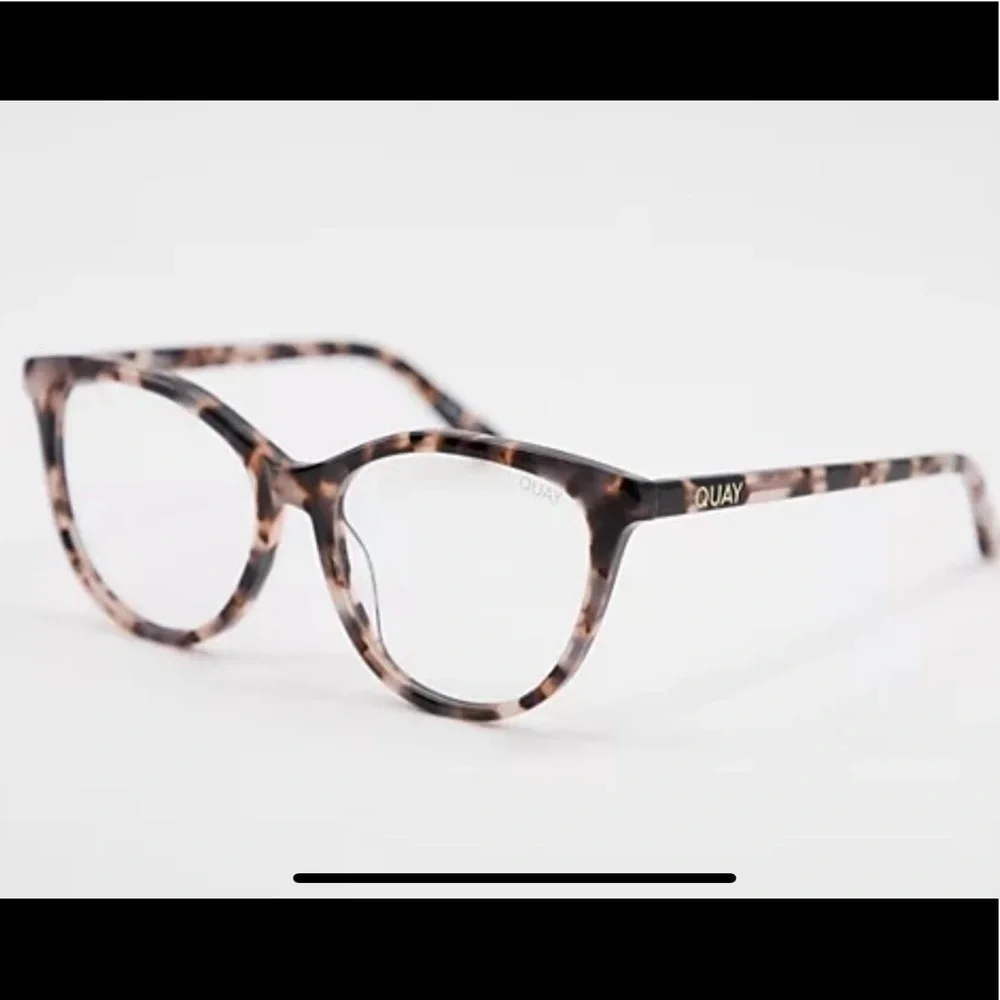 Quay All Nighter Blue Blocking Glasses